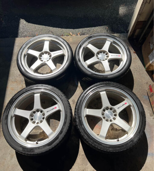 19 inch Rays LMGT4 Nismo wheels