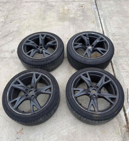 19 inch Nissan performance wheels