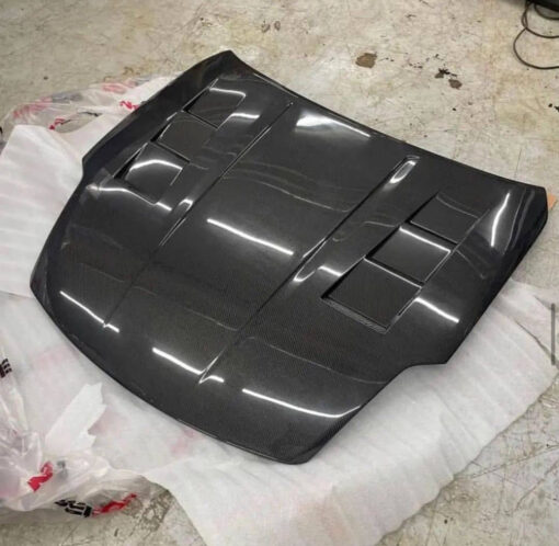 03-06 350z seibon carbon fiber Ts style hood